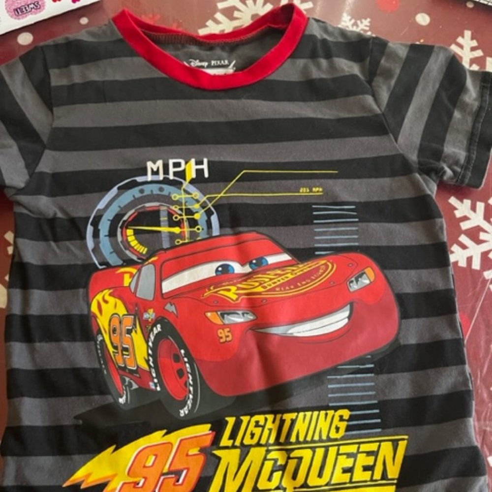 LIGHTNING MCQUEEN TSHIRT